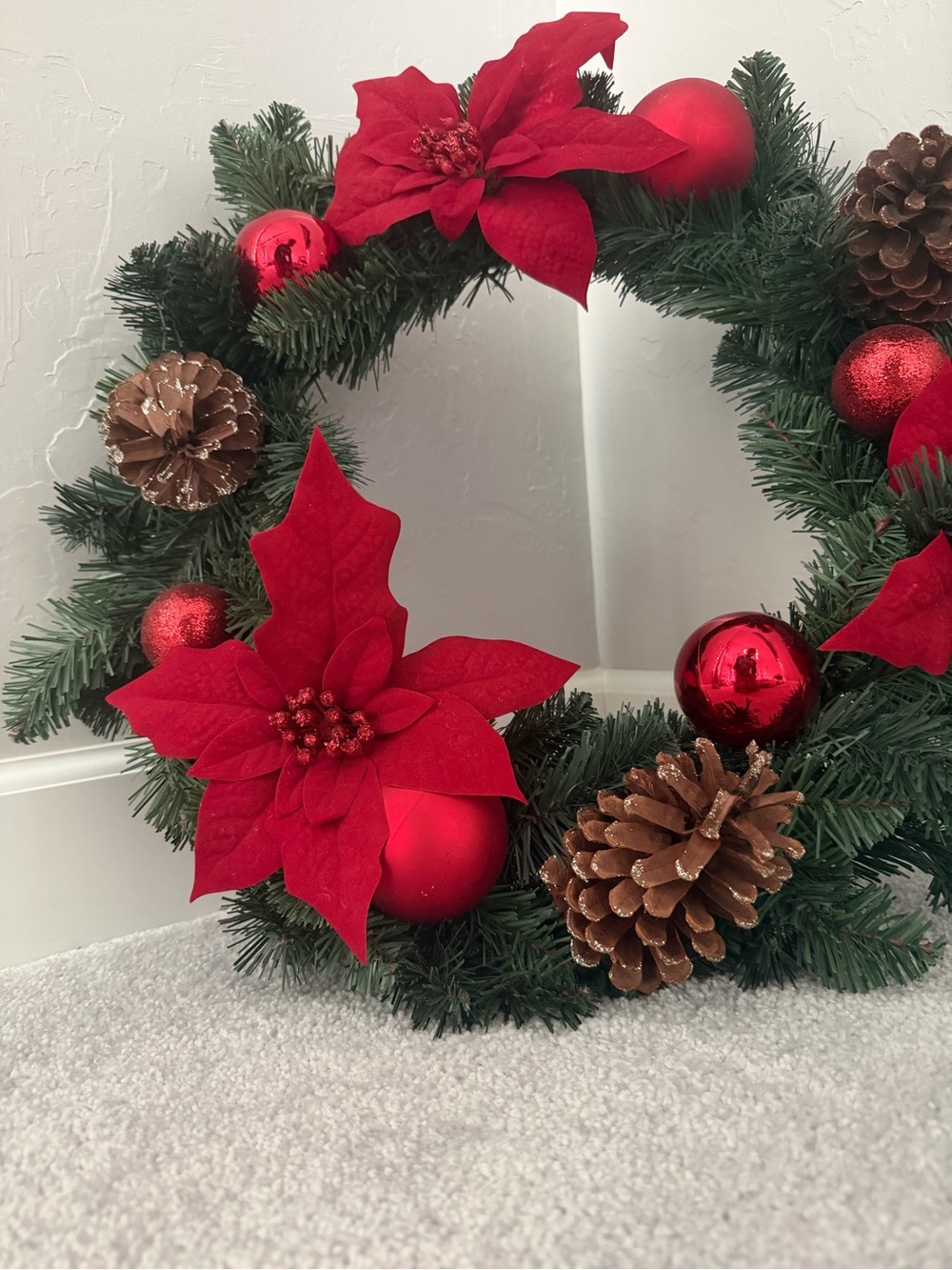 Festive Red Poinsettia Christmas Wreath - Picture 10 of 16